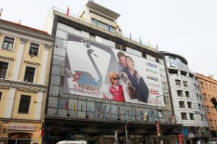 La tienda por departamentos más grande y moderna de Europa Central y del Este; «El Cisne Blanco» cumple 80 años