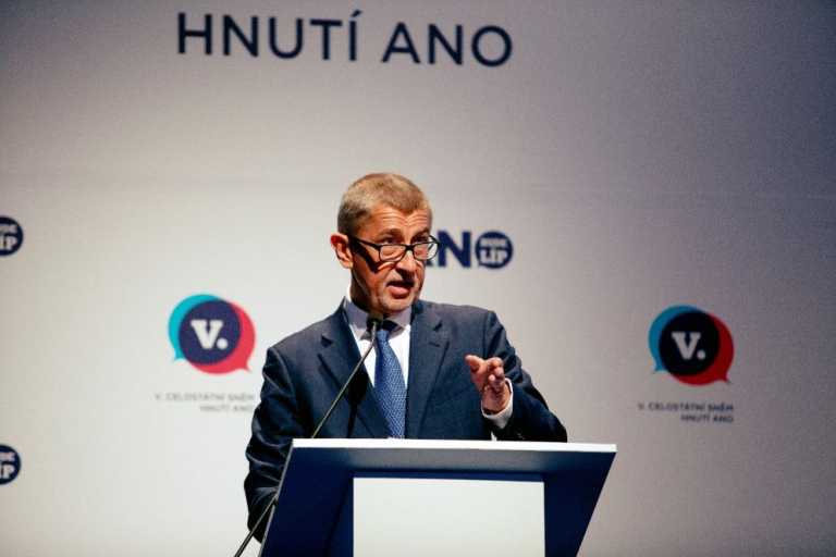 Según Denik N  Babiš. Hace «magia para ganar dinero»