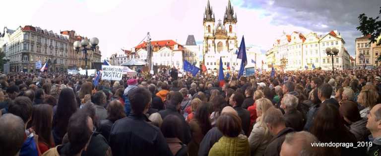 Praga pide una vez más la renuncia del primer ministro y la ministra de Justicia
