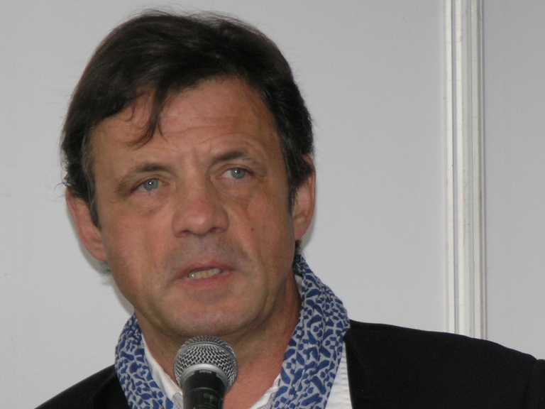 Petr Sís: el mundo será mejor cuando desaparezca mi generación.