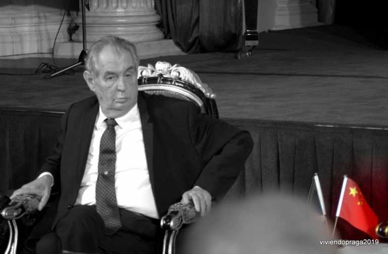 Zeman no tiene agenda de trabajo