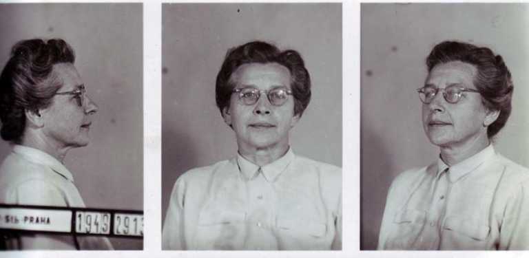 Milada Horáková tendrá una biblioteca