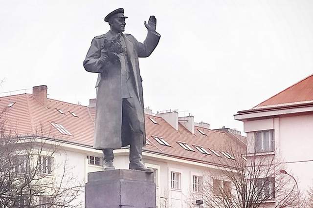 La diplomácia Checa le contestó a Rusia: «Que Chequia respetaba la libertad de prensa».