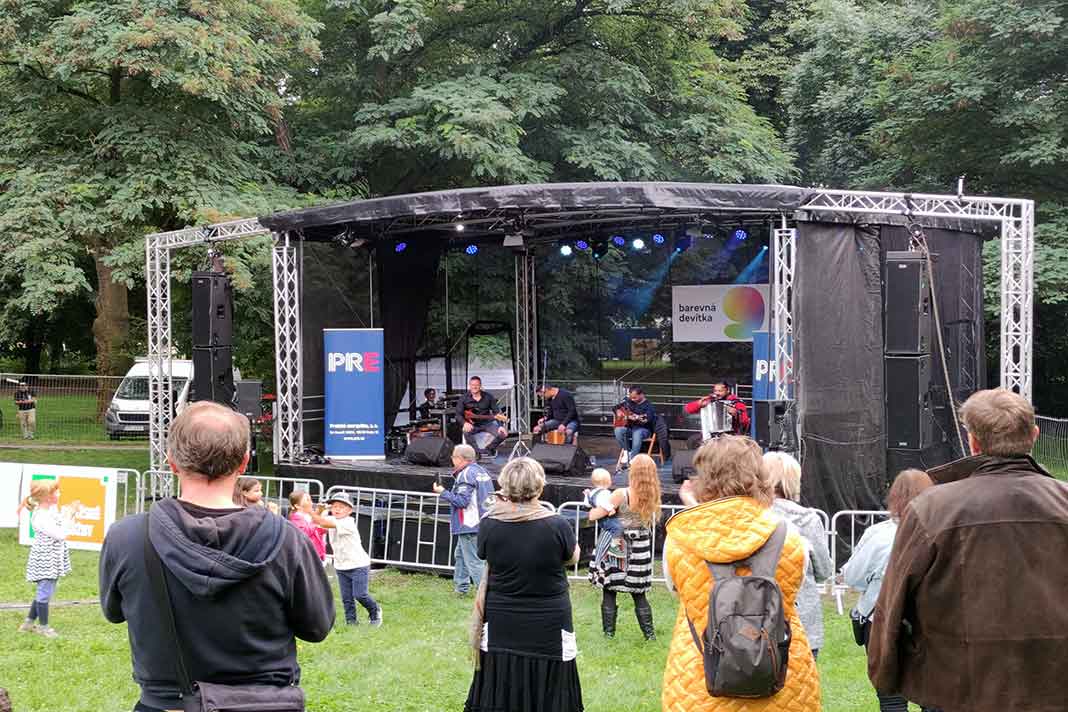 Concierto de Mario Bihari a Batchtale Apsa en Barevná Devítka 2021
